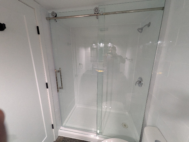 W/i shower