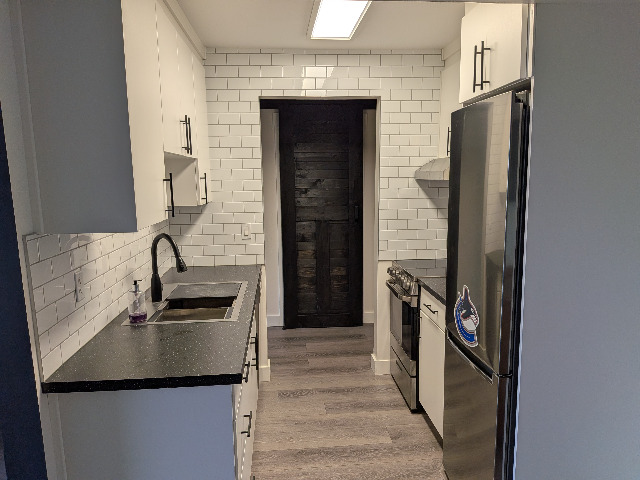 Kitchen stainless appliances